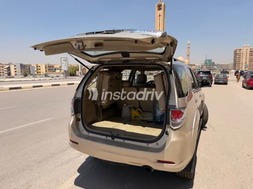 Toyota Fortuner 2015 White Used for Sale - 10