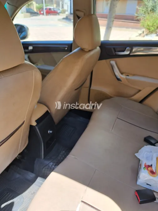 Brilliance V5 2013 White Used for Sale - 2