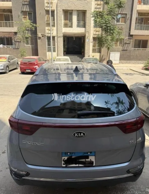 Kia Sportage 2021 Gray Used for Sale - 2