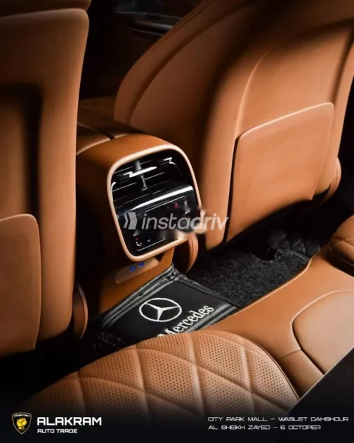 Mercedes E 200 2025 White Used for Sale - 4