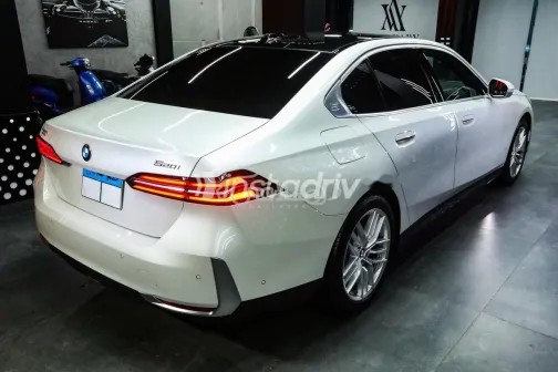 بي ام دبليو 520 2026 أبيض مستعملة للبيع - 2
