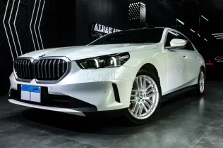 بي ام دبليو 520 2026 أبيض مستعملة للبيع
