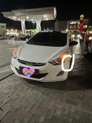 Hyundai Avante 2013 White Used for Sale