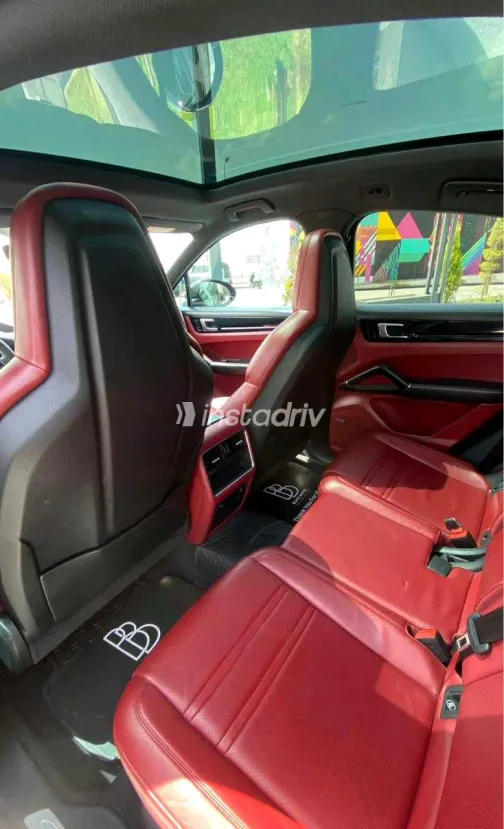 Porsche Cayenne S 2020 White Used for Sale - 2