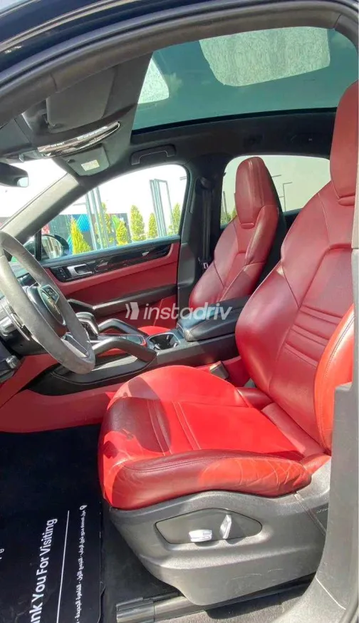 Porsche Cayenne S 2020 White Used for Sale - 4