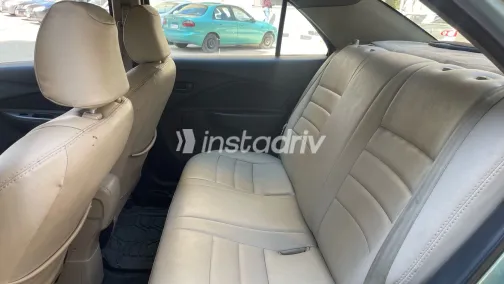 Toyota Yaris 2006 White Used for Sale - 4