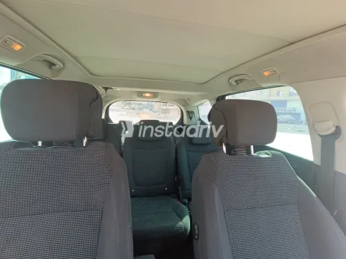 Peugeot 5008 2013 White Used for Sale - 1