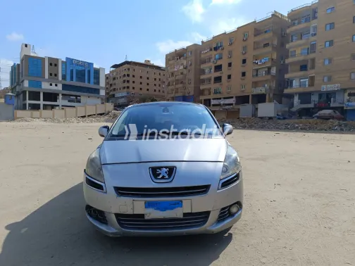 Peugeot 5008 2013 White Used for Sale - 4