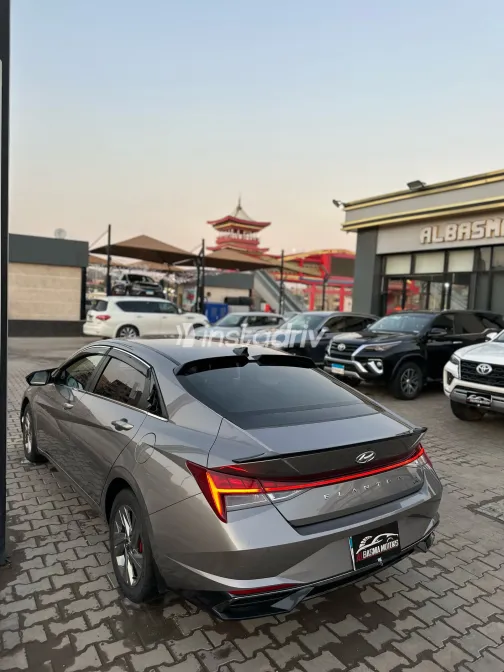 هيونداي إلنترا سى ان 7 2021 أبيض مستعملة للبيع - 2