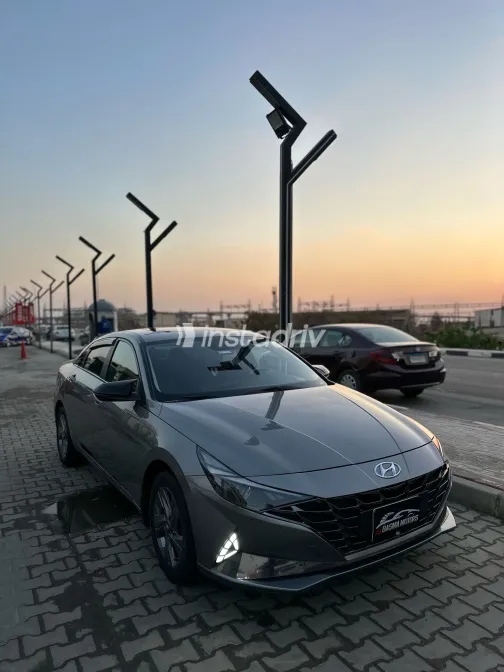 هيونداي إلنترا سى ان 7 2021 أبيض مستعملة للبيع - 4