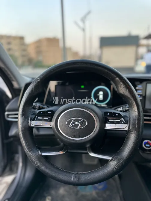 هيونداي إلنترا سى ان 7 2021 أبيض مستعملة للبيع - 5