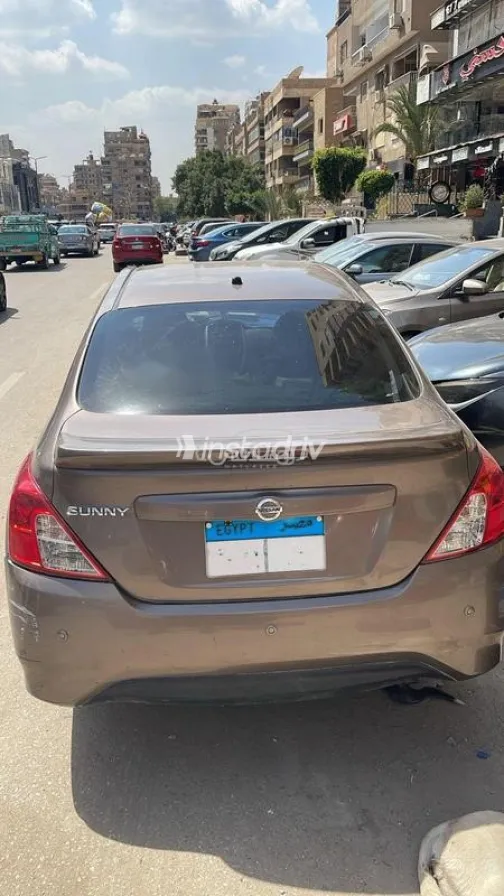 Nissan Sunny 2022 White Used for Sale - 2