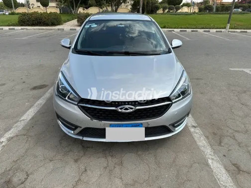 شيرى اريزو 5 2020 فضي مستعملة للبيع - 1