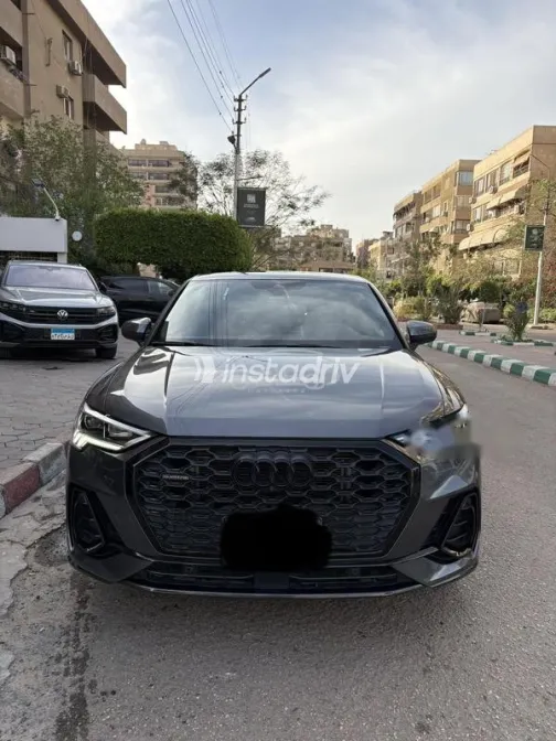 اودي Q3 2024 رمادي مستعملة للبيع - 1