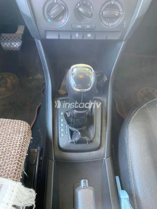 Skoda Rapid 2015 White Used for Sale - 3