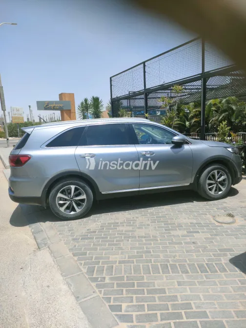 Kia Sorento 2020 White Used for Sale - 2