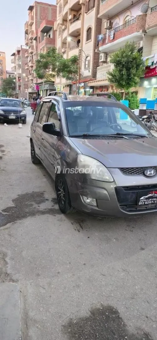 Hyundai Matrix 2010 Bronze Used for Sale - 4