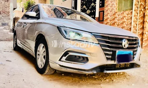 ام جى 5 2022 فضي مستعملة للبيع - 2