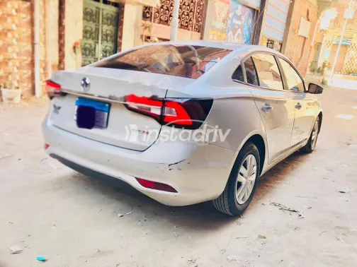 ام جى 5 2022 فضي مستعملة للبيع - 4