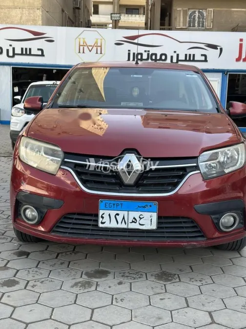 Renault Logan 2018 Dark Red Used for Sale - 1