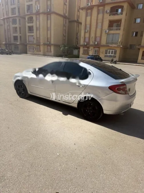 Proton Gen 2 2010 Silver Used for Sale - 1