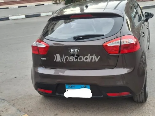 Kia Rio 2015 Brown Used for Sale - 9
