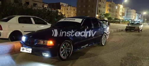 بي ام دبليو 3 Series 1994 أزرق مستعملة للبيع - 2