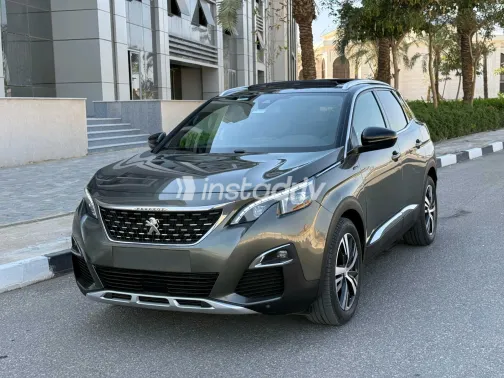 بيجو 3008 2019 أبيض مستعملة للبيع - 4