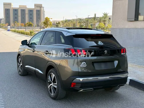 بيجو 3008 2019 أبيض مستعملة للبيع - 6