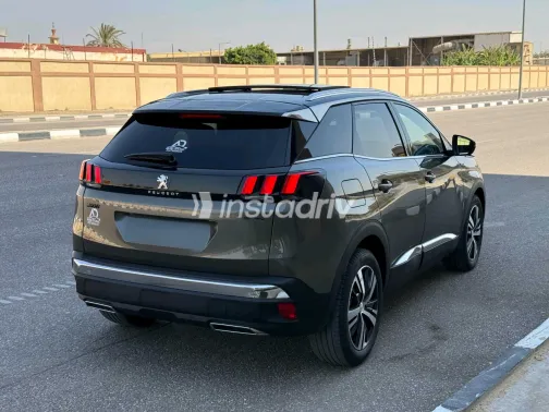 بيجو 3008 2019 أبيض مستعملة للبيع - 10