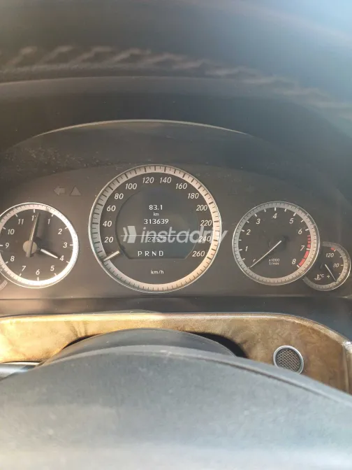 Mercedes E 250 2011 White Used for Sale - 8
