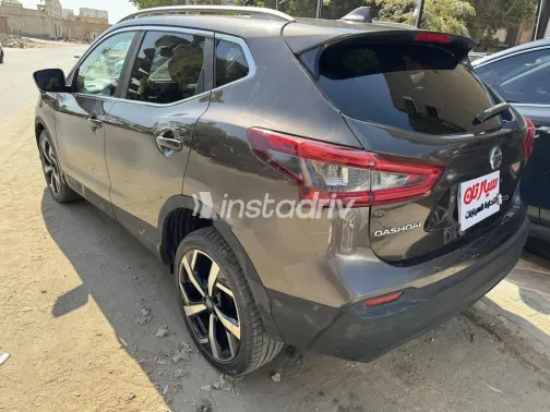 نيسان قشقاي 2019 بني مستعملة للبيع - 5