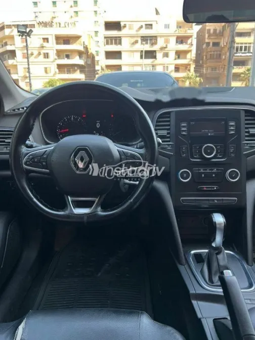 Renault Megane 2022 Gray Used for Sale - 6