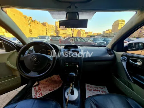 رينو ميجان 2008 أسود مستعملة للبيع - 4