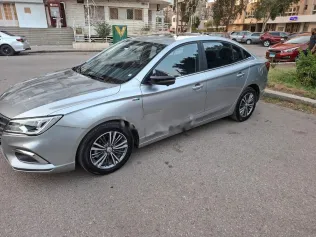 ام جى 5 2025 فضي مستعملة للبيع