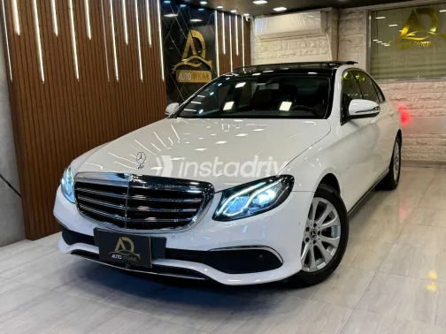 Mercedes E 180 2018 White Used for Sale - 1