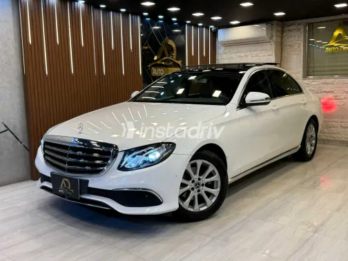 Mercedes E 180 2018 White Used for Sale - 3