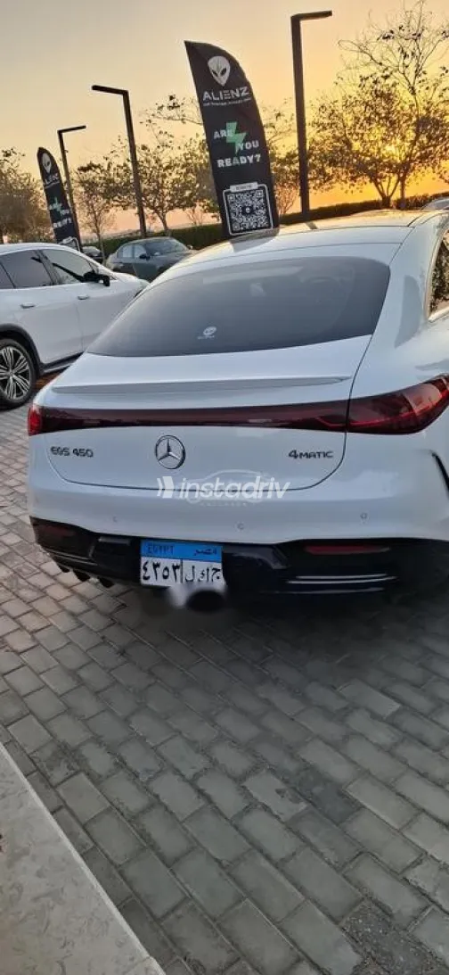 Mercedes E 450 2023 White Used for Sale - 4