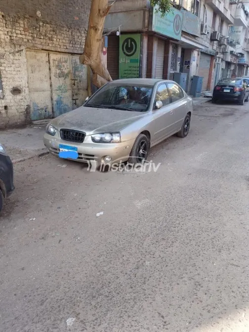 Hyundai Elantra 2001 Mocha Used for Sale - 1
