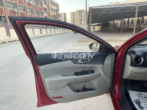 كيا جراند سيراتو 2019 أبيض مستعملة للبيع - 4