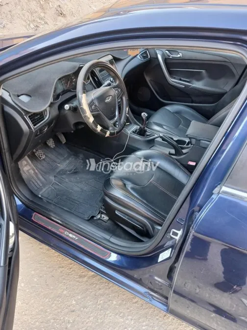 شيرى اريزو 5 2021 أبيض مستعملة للبيع - 2