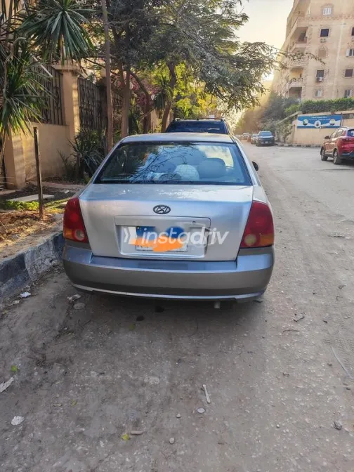 Hyundai Verna 2004 Gray Used for Sale - 2