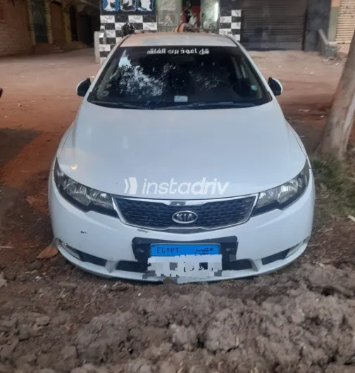 Kia Forte 2011 White Used for Sale - 1
