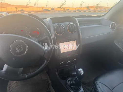 Renault Duster 2018 White Used for Sale - 3