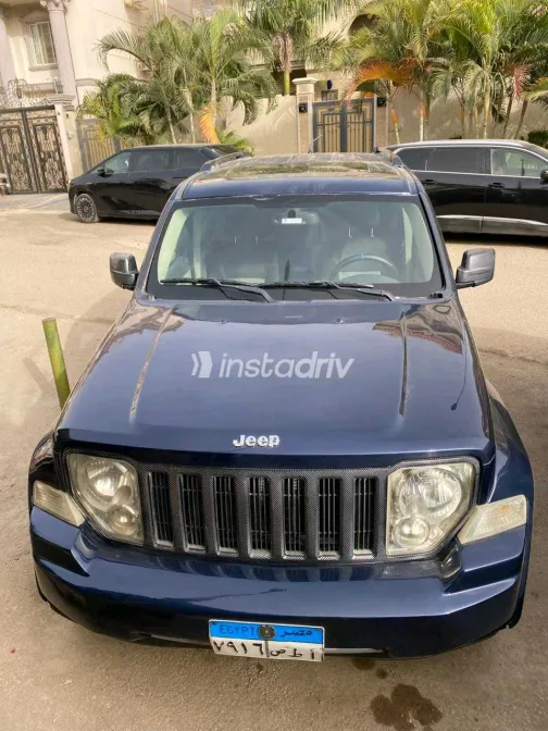 Jeep Cherokee 2008 White Used for Sale - 3
