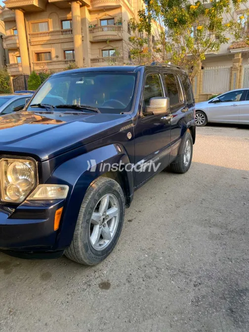 Jeep Cherokee 2008 White Used for Sale - 10