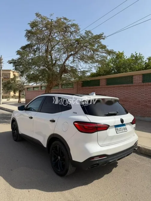 ام جى اتش اس 2022 أبيض مستعملة للبيع - 4