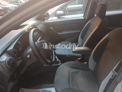 Renault Logan 2017 Silver Used for Sale - 7
