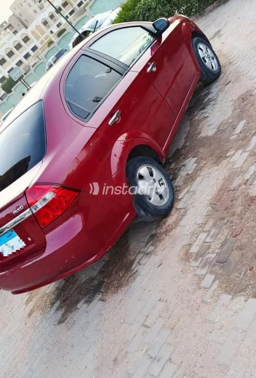 Chevrolet Aveo 2020 White Used for Sale - 6