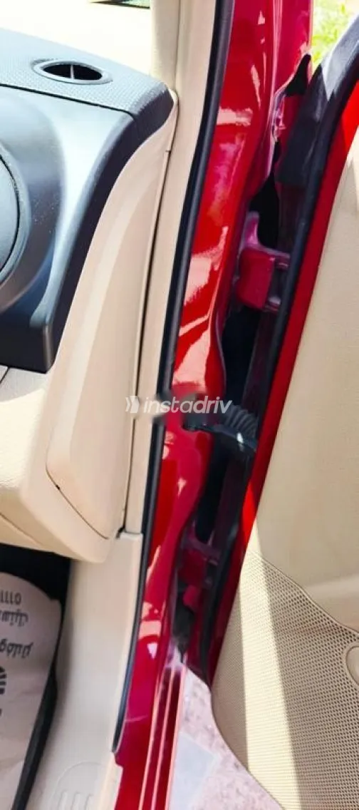 Chevrolet Aveo 2020 White Used for Sale - 9